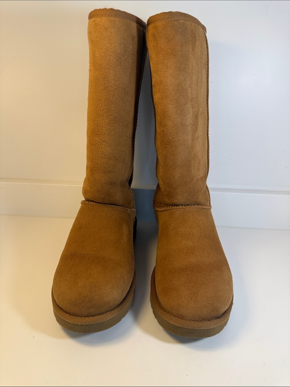 UGG Classic Tall II Suede Winter Boots - Chestnut Brown - Size 9